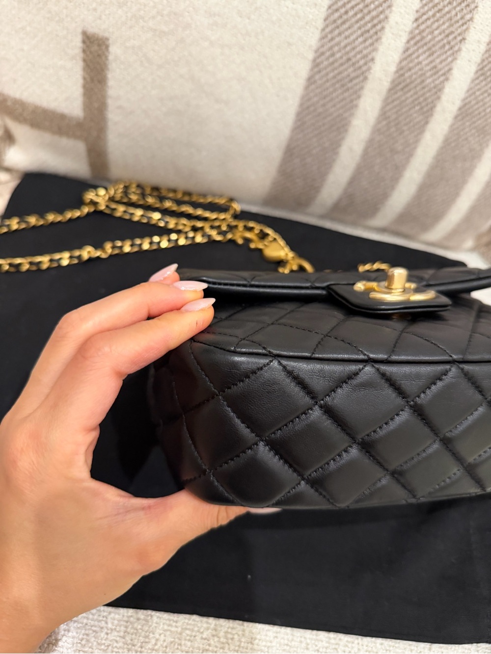 CHANEL 22K Coco Hearts Black Quilted Flap Crossbody with Gold Hardware - Picture 12 of 16
